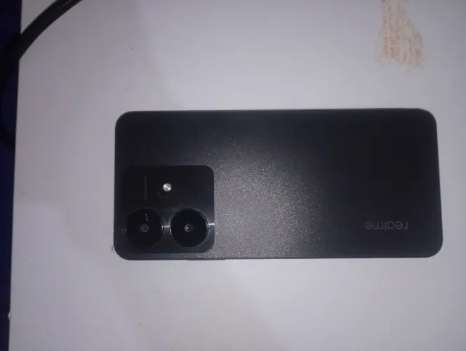 Celular (realme note 60)