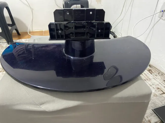 Base Pedestal para TV Lg 42lh30 (Usado)