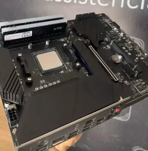 PLACA MÃE - RYZEN 7 - MEMÓRIA DDR4 RGB