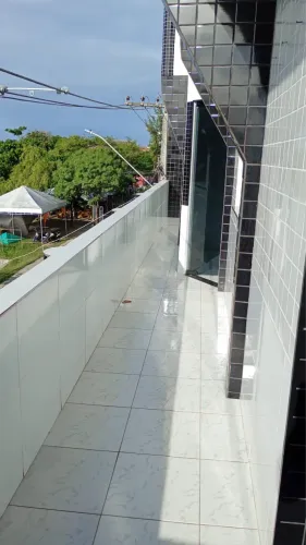 Alugo apartamento na coroa do meio