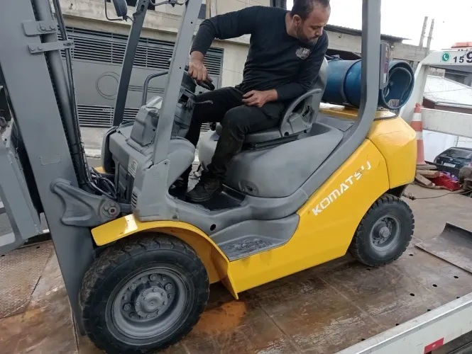 Empilhadeira 2014 komatsu