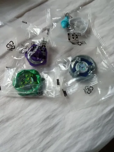2 Beyblade x
