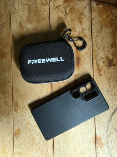 Kit Freewell Galaxy S25 Ultra Capa Pro Filmmaker 17mm com Estojo de Lentes
