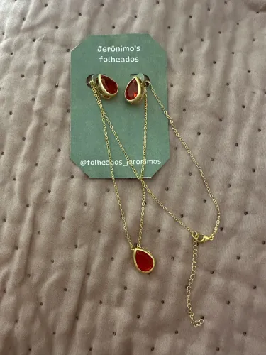 Colar e brinco folheados a ouro 18k