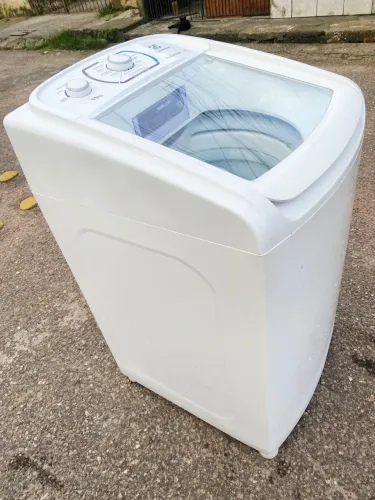 POR 650 REAIS MÁQUINA DE LAVAR ROUPA ELETROLUX 11KGS 