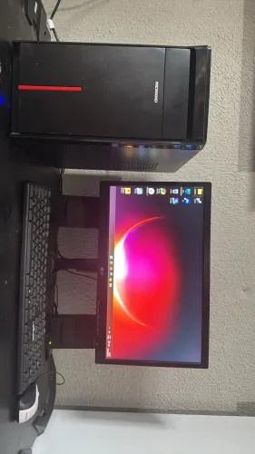 Vendo computador tudo certinho