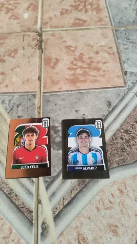 2 cartinhas da copa uma ouro e outra bronze as duas por r$40