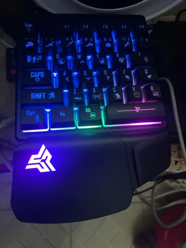 Teclado Gamer de Uma Mão (Single Hand ) usado / funcionando