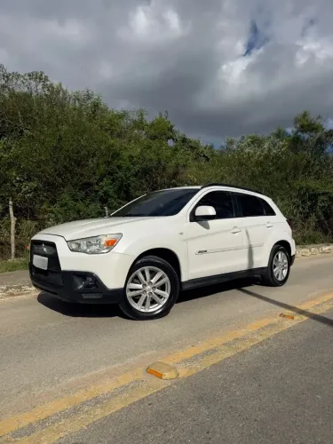 Mitsubishi ASX 2.0 16V 160cv Aut. 2012