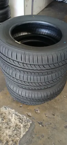 Jogo de Pneus pirelli 175/65R14