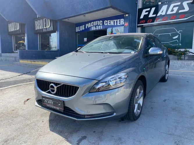 Volvo V40 T-4 Kinetic 2.0 Aut. 2017