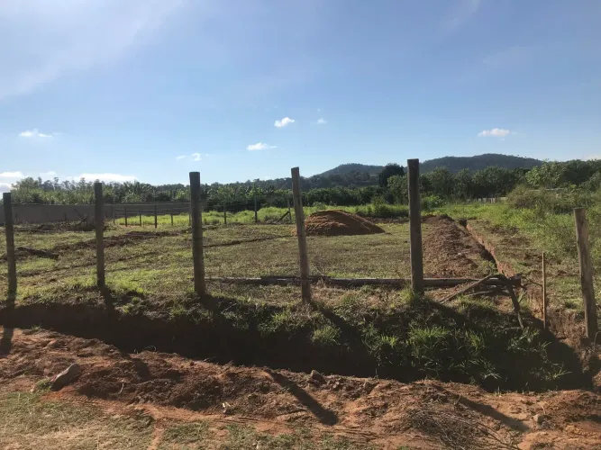 Lote Plano de 400m² - Perto do Centro Histórico de Santa Luzia!