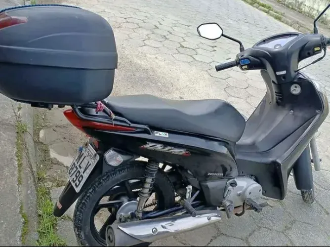 Honda biz vendo ou troco 