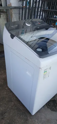 Vende se Máquina de lavar tudo funcionando perfeitamente com garantia 