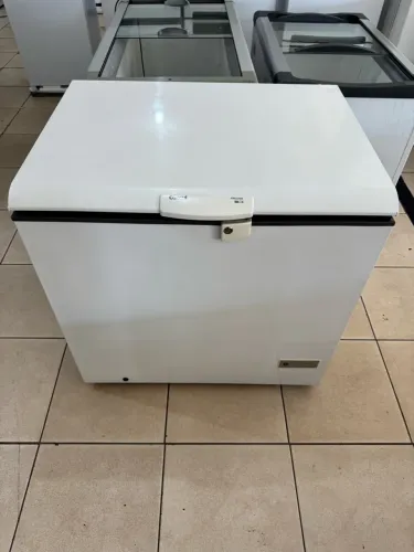 Freezer consul semi novo