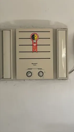 Vende se ar condicionado 10 mil BTUs em perfeito estado ,valor 850