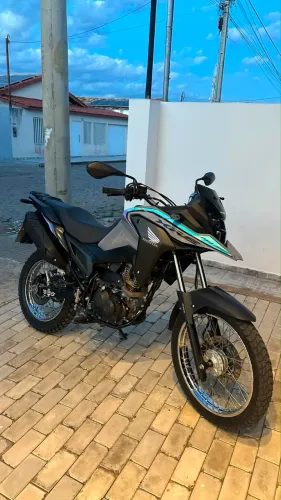 Vendo XRE 190 2025  