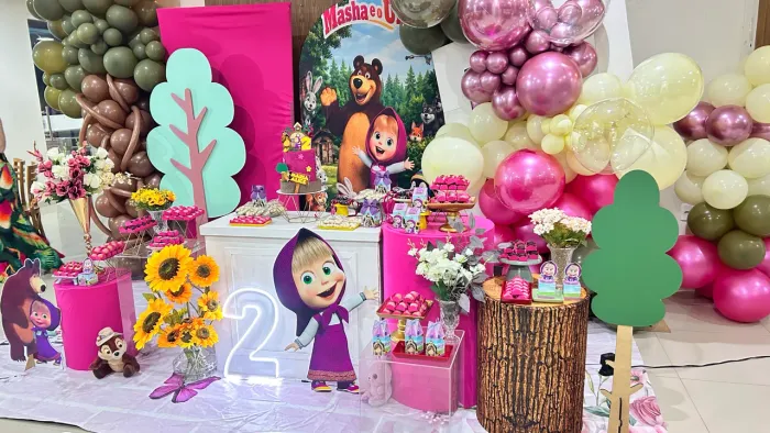 Decoração tema masha e urso 