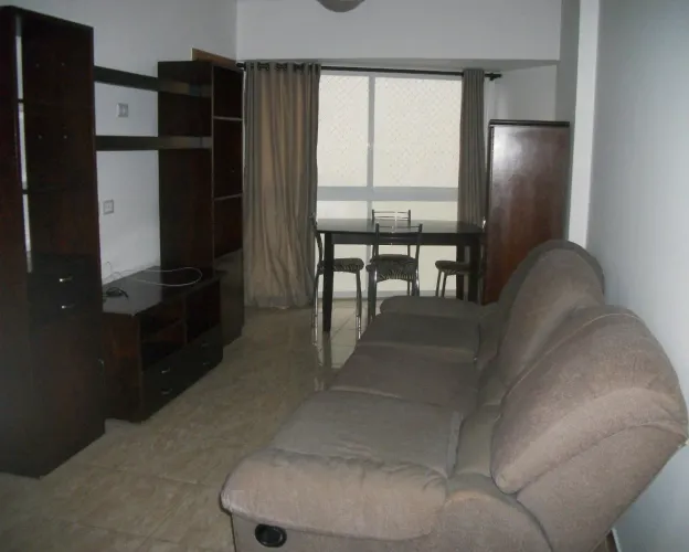 Locação Apto MOBILIADO - 1 dorm , 50m² - Bem localizado esta a 1 quadra da Al Santos e met
