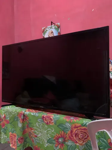 Tv para retirar peças 