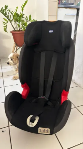 Cadeira de carro pra criança