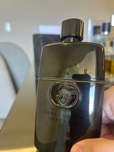 Perfume Gucci Guilty Intense