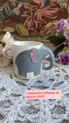 Caneca de plástico colecionável 