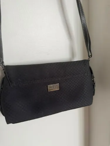 Bolsa Uncle K preta