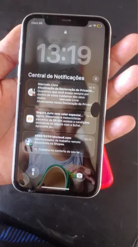 iPhone 11 64GB