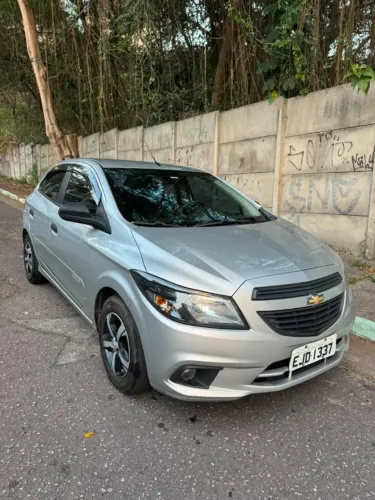 Chevrolet Onix JOY Hatch 1.0 8V Flex Mec. 4P 2019