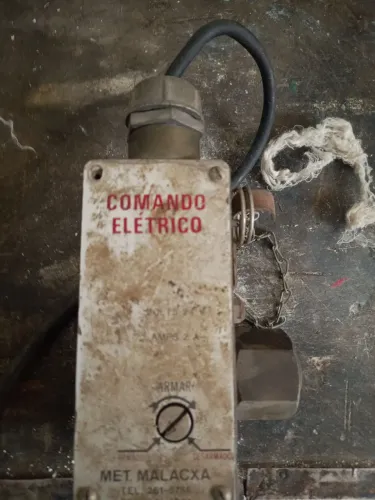 Cabeça comando elétrico