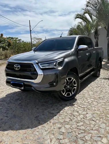 Toyota Hilux CD SRX 4X4 2.8 TDI 16V Diesel Aut. 2021