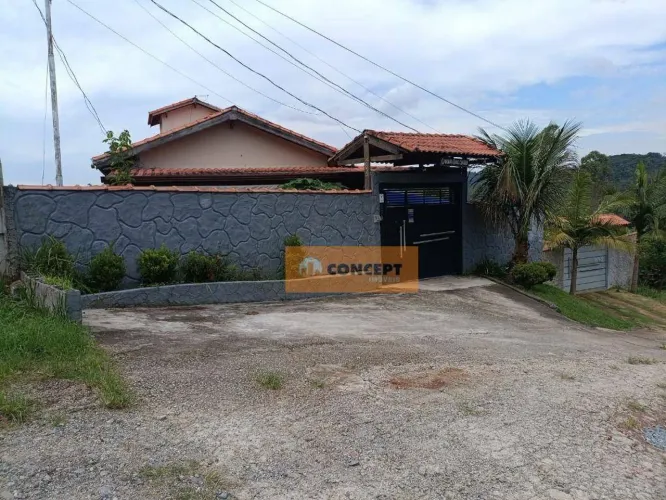 Chácara com 3 dormitórios para alugar, 1000 m² por R$ 6.000/mês - Clube dos Oficiais - Suz