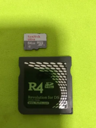 Cartucho R4 Revolution para nintendo ds lite e ds fat