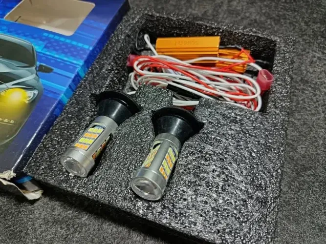 DRL Lâmpada Pisca de LED