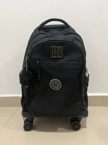 Mochila de Rodinhas RB