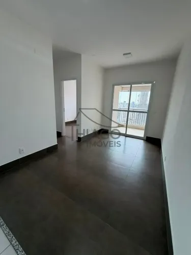 Apartamento NOVO para locação - 60m² com 2 dormitorios, sacada com vidros e área de lazer