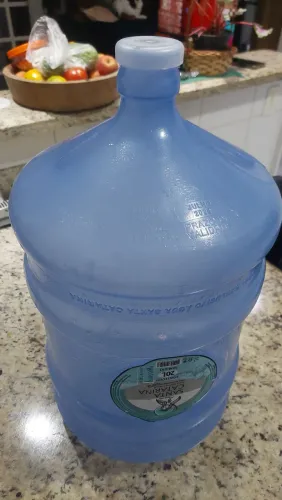Galão água 20L VAZIO validade 07/2028