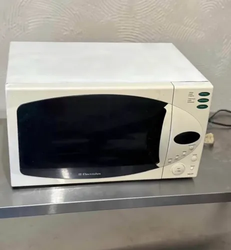 Microondas Eletrolux 27 litros