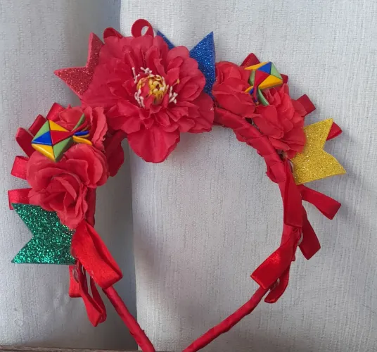 Tiara de festa junina vermelha 