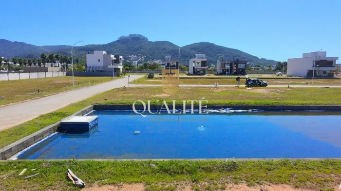 Terreno à venda em condomínio fechado Blue no Delta Ville - Biguaçu/SC