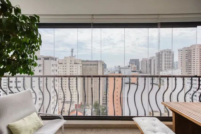 Vende Apartamento alto padrão 4 suítes, 3 vagas, 200 m2, na Rua Vanderlei, 1261 - 11° anda