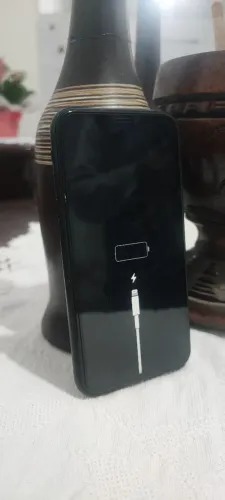 iPhone xr 64gb