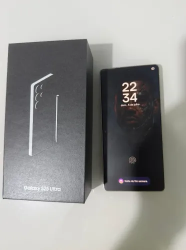 Samsung Galaxy S25 Ultra 256GB - Impecável | Completo | Sem Trocas