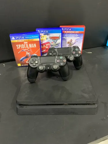 PS4 SLIM 1TB 2 CONTROLES 3 JOGOS IMPECÁVEL COM GARANTIA!!