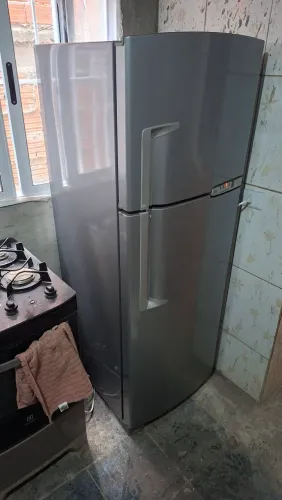 Envelopamento de Geladeira - Centro SP