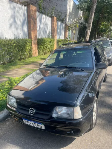 Chevrolet Ipanema GL/ Flair 2.0 MPFI / EFI 4P (álcool) 1996