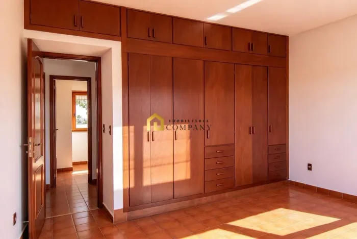 Casa sobrado à venda na Vila Santana - Sorocaba/SP