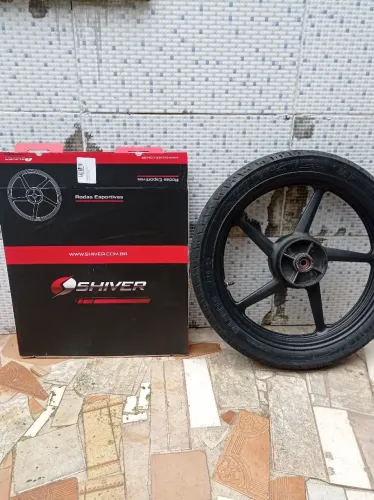 Roda traseira 18"/ 5 palitos