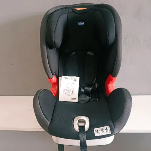 Cadeirinha para carro Chicco Youniverse Fiz de 9 até 36kg Reclinável Higienizada 